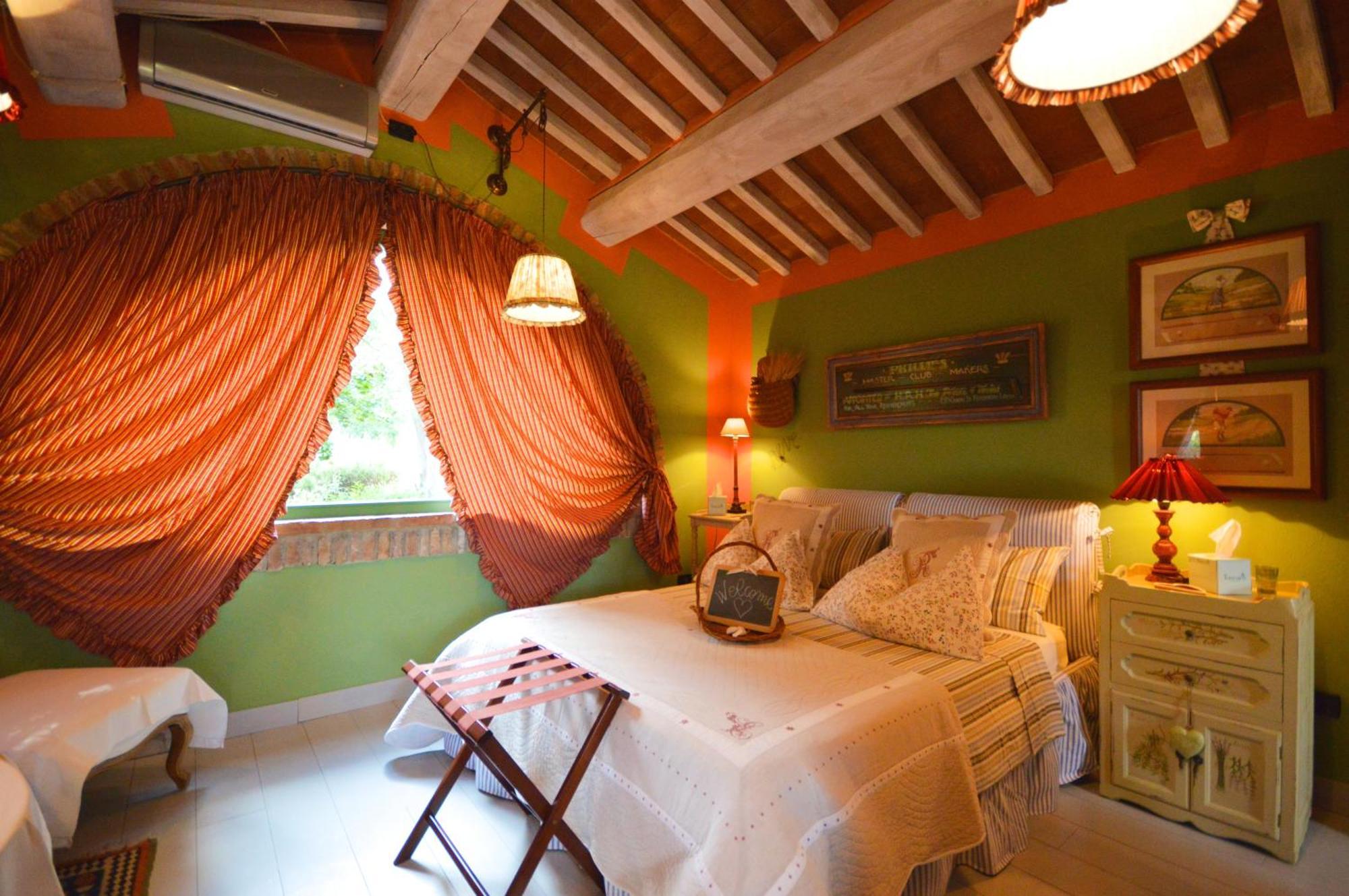 Il Vecchio Milipano Guest House มอนติปุลเชียโน ห้อง รูปภาพ